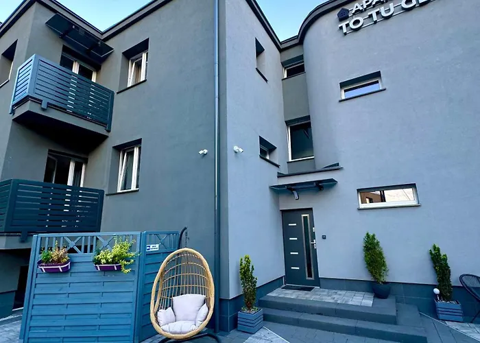 公寓 Totugdynia 8 *